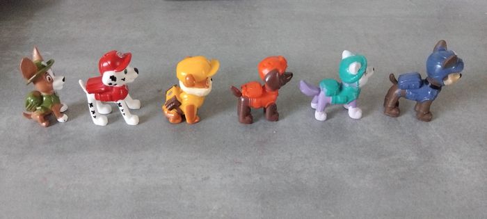 6 petites figurines pat patrouille - photo numéro 4