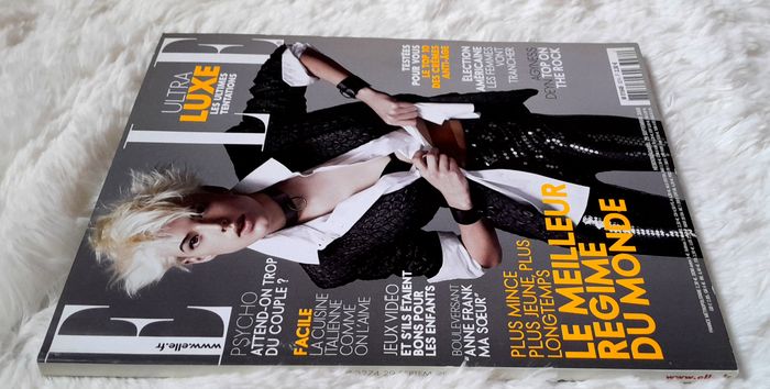 Magazine Elle n°3274 septembre 2008 spécial Agyness Deyn - photo numéro 2