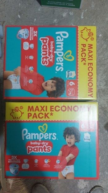 Couche pampers taille 6pants baby dry 74couche par carton soit 148couche pour 38euro 