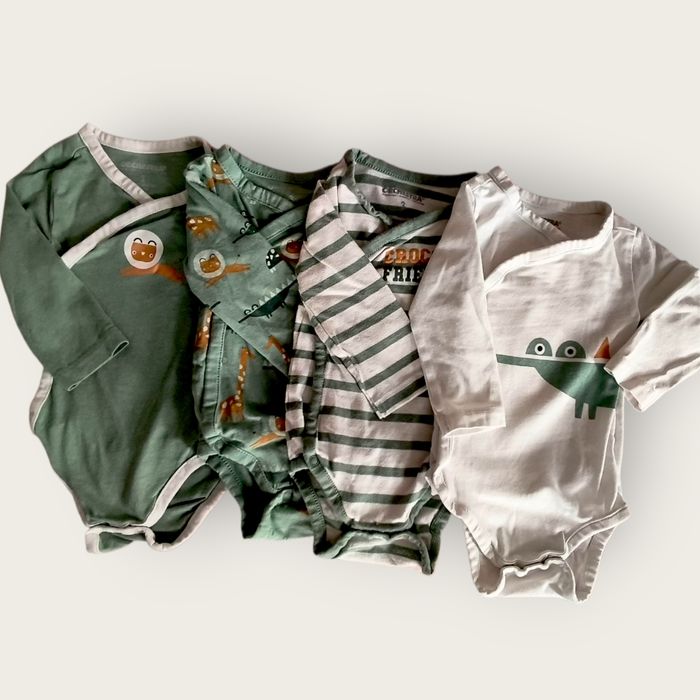 Lot bodies bébé 3 mois - photo numéro 2