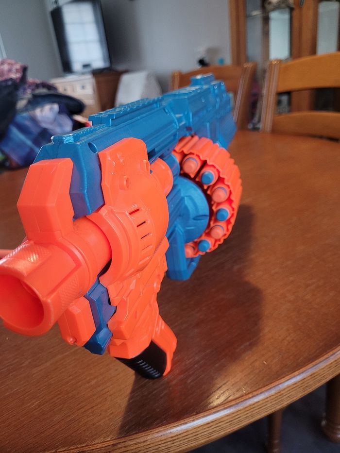 Nerf Élite Shockwave avec fléchettes - photo numéro 3