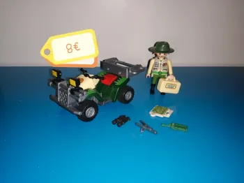 Thème* véhicule & personnage / safari