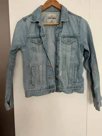 Veste en jean taille 34