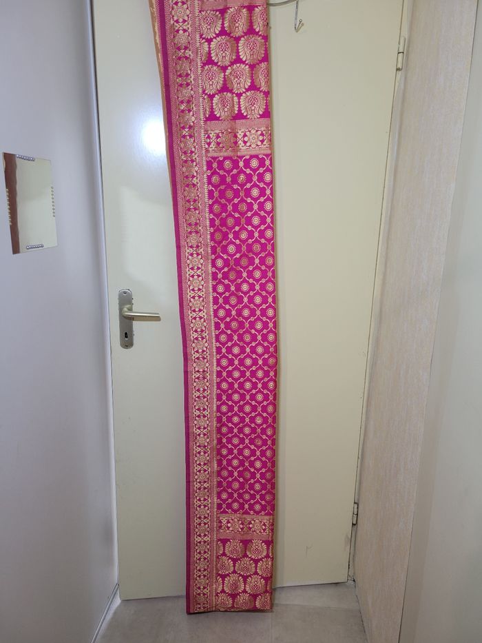 Châle indienne en soie Neuf - photo numéro 6