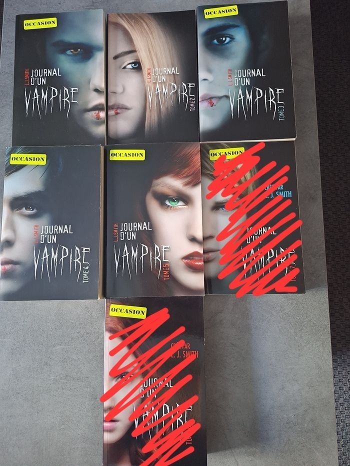 Lot 5 tomes Journal d'un vampire 1-5