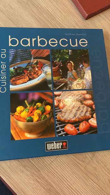 Cuisine au Babecue Weber