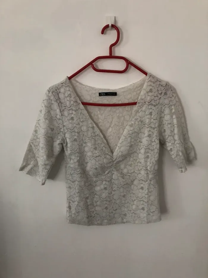 Haut dentelle Zara BE Taille M - photo numéro 4