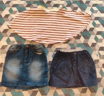 Lot jupes 5 ans