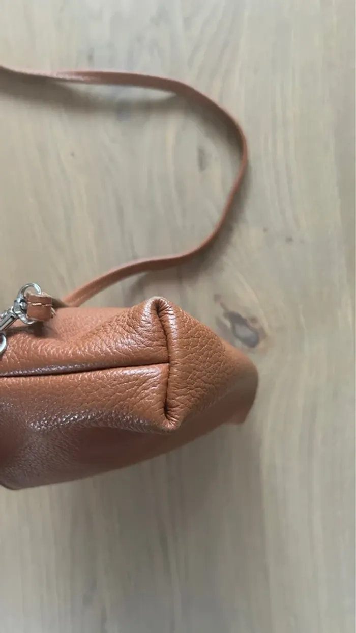 Petit sac bandoulière en cuir camel - photo numéro 6
