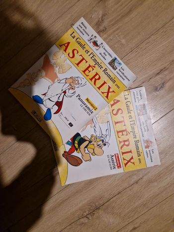 Lot de deux revues astérix et obélix