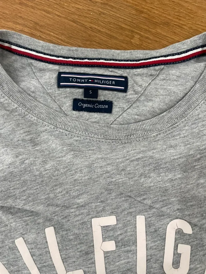 T-shirt hilfiger - photo numéro 2