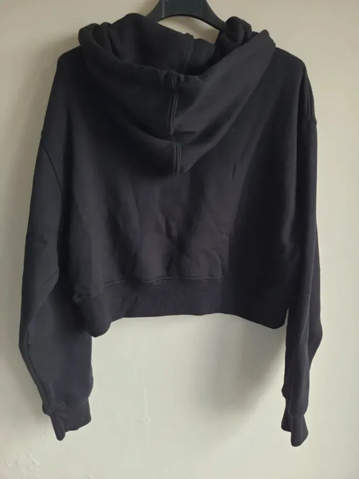 👚Sweat court (croque top)Zara taille M👚 - photo numéro 2