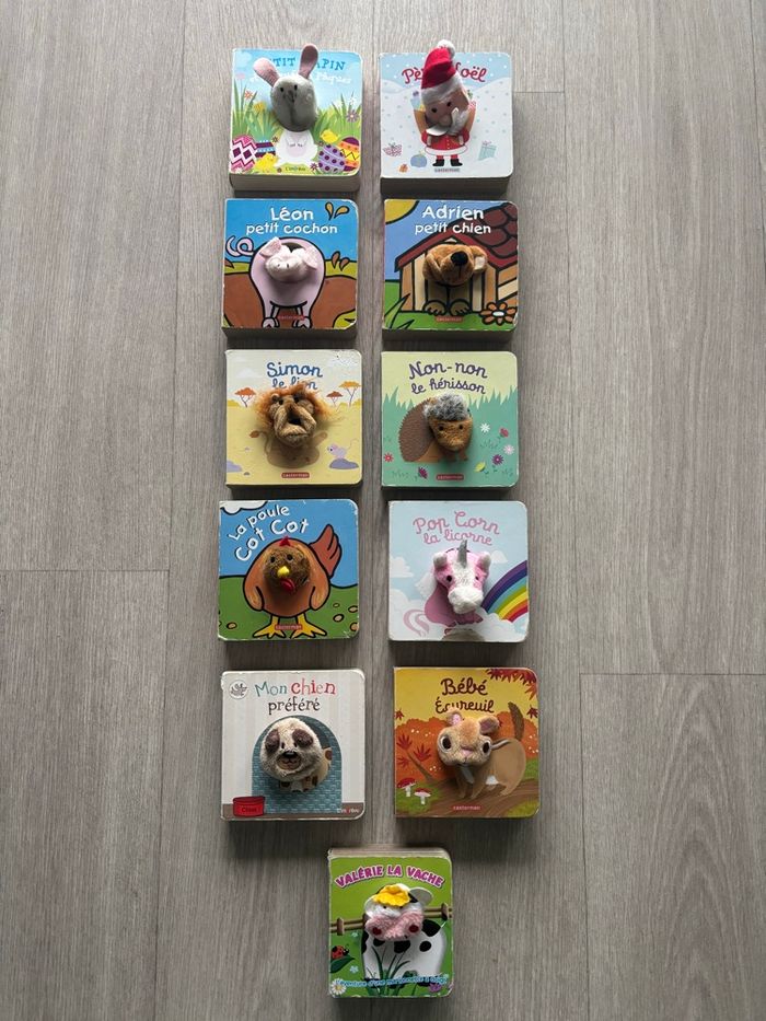 Lot 11 livres marionnettes doigt
