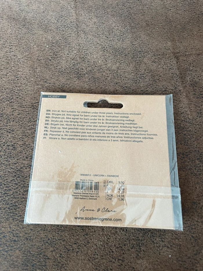 Écusson patch brodé thermocollant 2 pièces - photo numéro 2