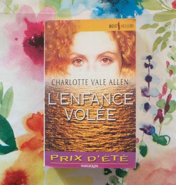 L'ENFANCE VOLEE de Charlotte VALE HALLEN Harlequin Best Sellers 037