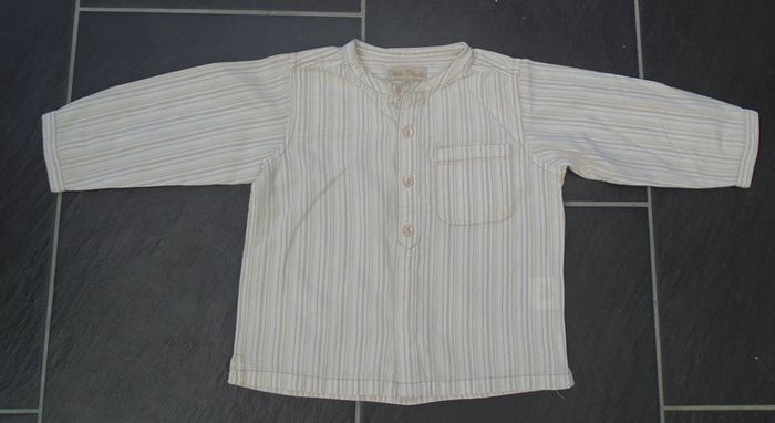 Jolie chemise à col tunisien garçon 18 mois