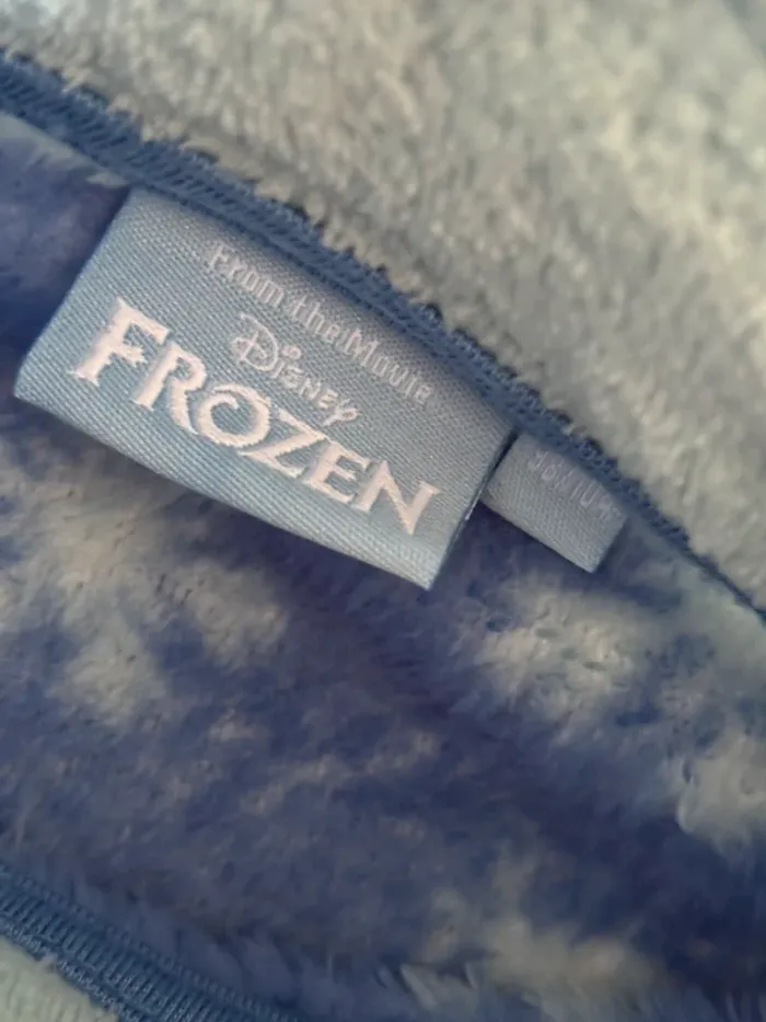 Gilet doux reine des neige - photo numéro 3