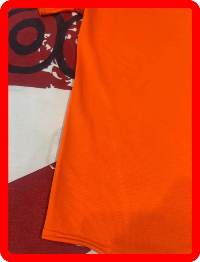 T-shirt basique taché S - photo numéro 9