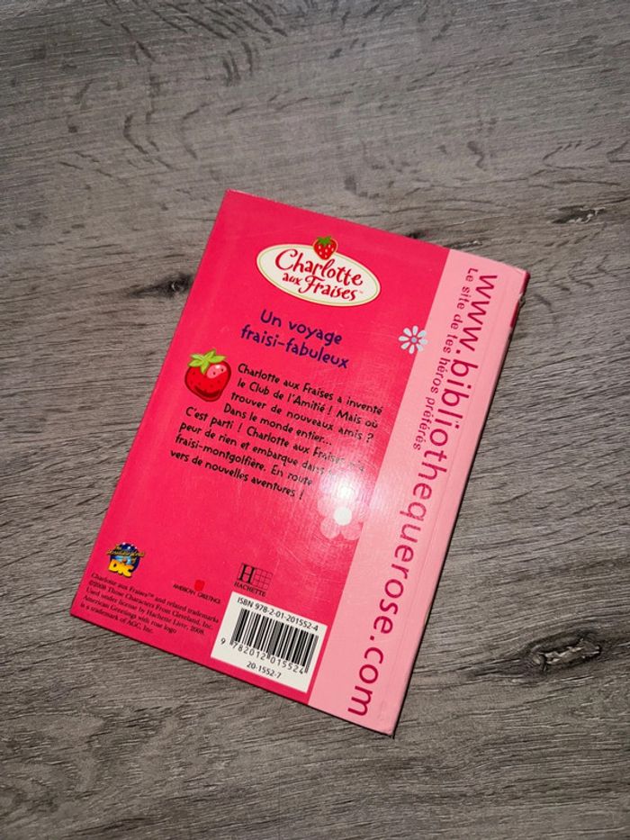 Livre charlotte aux fraises un voyage fraisi-fabuleux - photo numéro 2