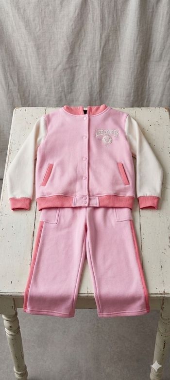 Ensemble jogging  fille 10ans