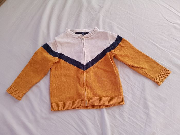 Lot Pull et gilet - photo numéro 7