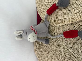 Doudou ane gris rouge aux longues pattes LES PETITES MARIE