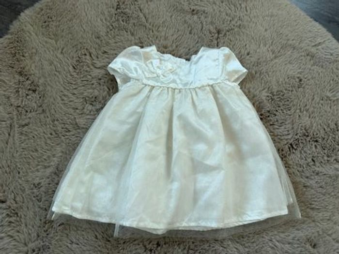 Robe blanche pailletée de fête 6 mois - photo numéro 1