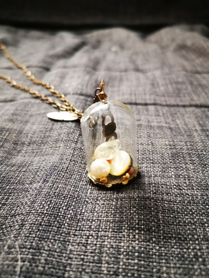 Joli collier fait main