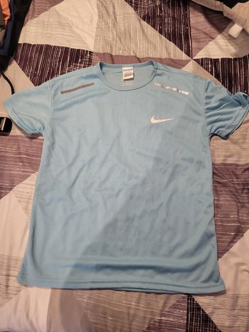 tee-shirt nike