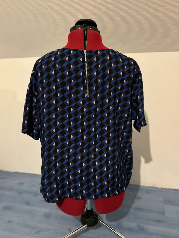 Blouse bleue à motifs géométriques - photo numéro 2