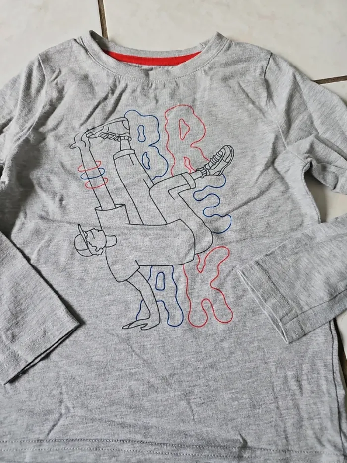 Maillot lm skate kiabi 4 ans - photo numéro 2