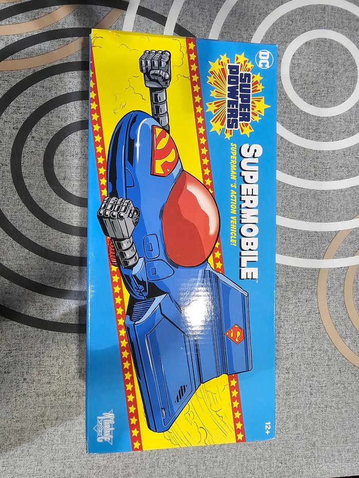 Supermobile Superman