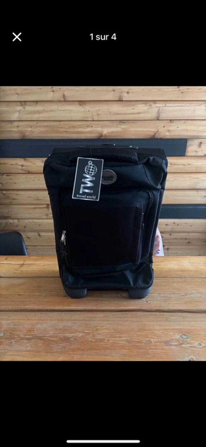 Valise à Roulette souple 50cm neuf avec étiquette