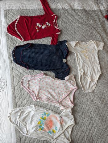Lot de 5 bodies