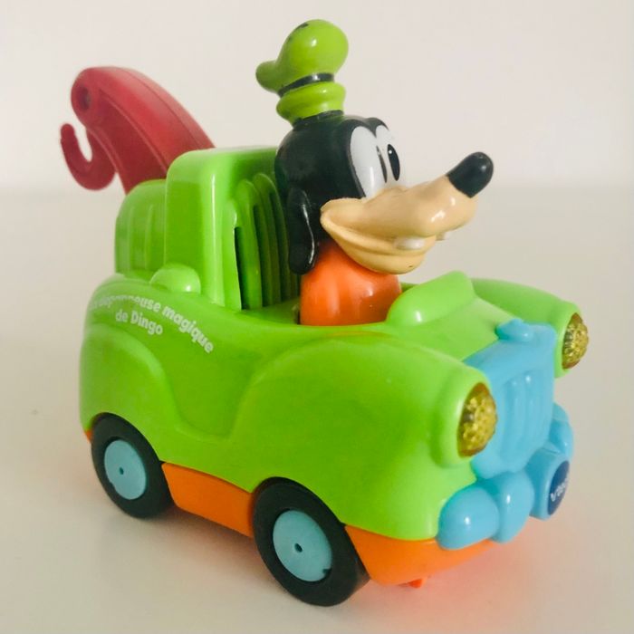 La dépanneuse magique de dingo Vtech