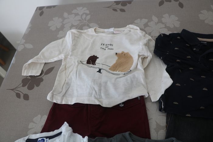 Lot vêtements 9 mois - photo numéro 3