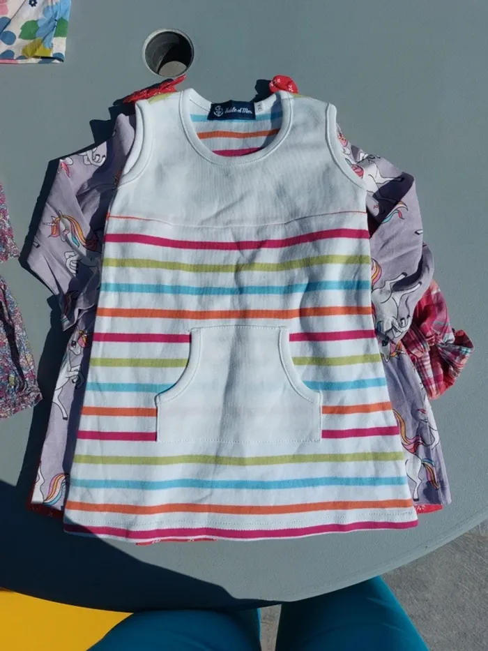 Lot mi saison été 2 ans robes chemisiers - photo numéro 3