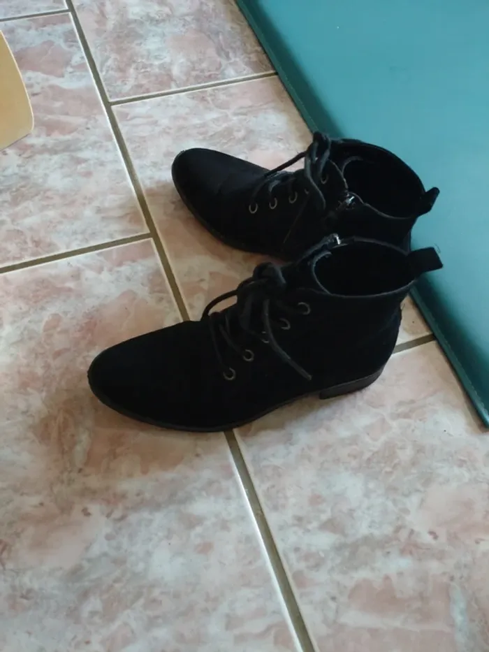 Bottines lovely skull pointure 31 - photo numéro 3