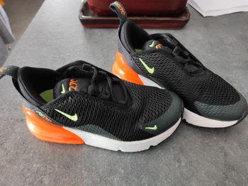 Nike air 270 pointure 27,5