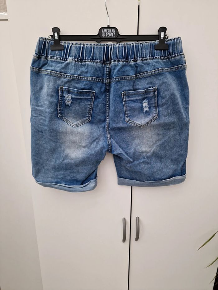 Short En Jeans Bleu Troué Details Blancs - photo numéro 3