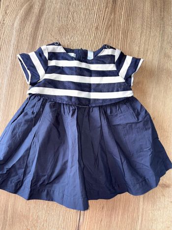 Robe obaidi bleu cérémonie 6 mois