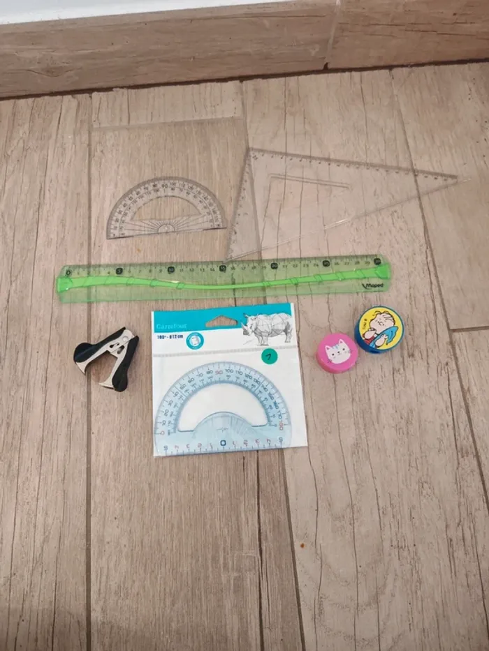 Lot de fournitures d'école cahier règle - photo numéro 10