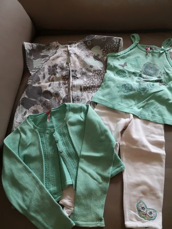 Lot 4 pièces 3 ans fille menthe et blanc