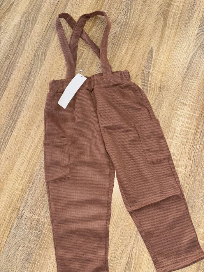 Pantalon avec bretelle Shein