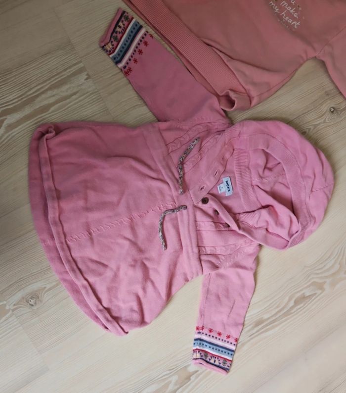 Lot de sweats fille 👧 - photo numéro 2