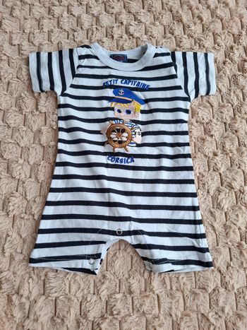 Pyjama Taille 12 mois Neuf