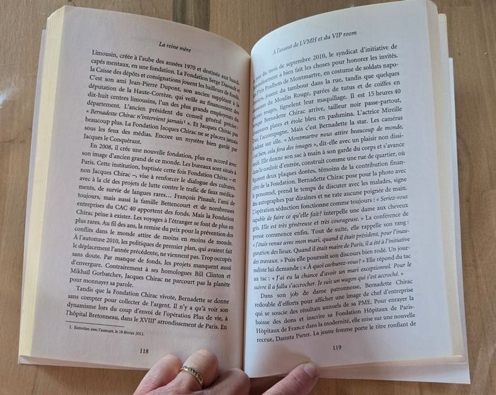 Livre la reine mère de Pascale Tournier - photo numéro 5