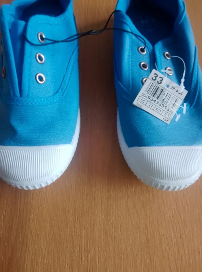 Chaussures Baskets Ballerines neuves - Enfilage facile - Fille 33 - photo numéro 2