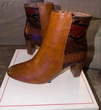 Superbes bottines taille 40 marque sinequanone neuve 