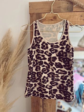 Très beau Débardeur femme motif léopard